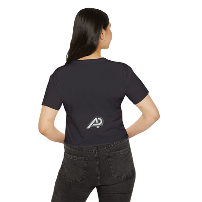 'Pearl' Crop Tee👚 – Graphic Festival Fit