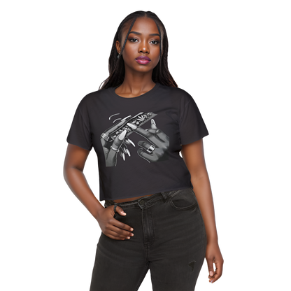 'Pearl' Crop Tee👚 – Graphic Festival Fit