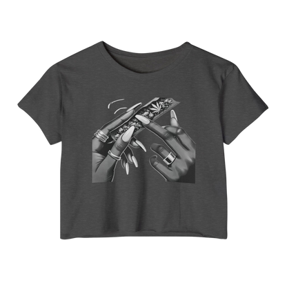 'Pearl' Crop Tee👚 – Graphic Festival Fit